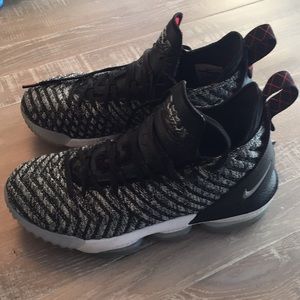 Nike Men’s basketball shoes